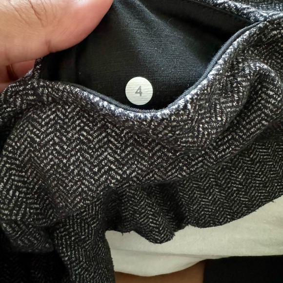 Lululemon crop leggings - herringbone dark gray knit size 4 - Picture 5 of 5